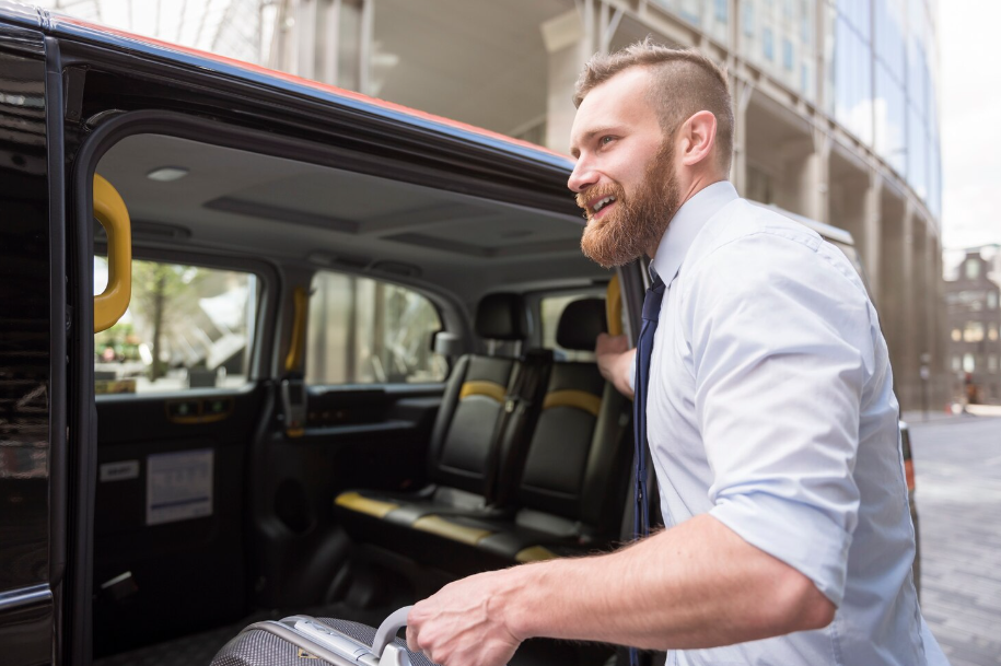 Checklist para contratar uma empresa de transporte executivo confiável