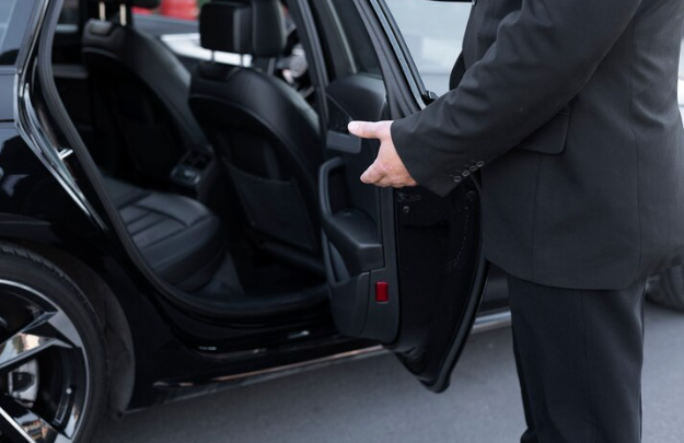 Checklist para contratar uma empresa de transporte executivo confiável