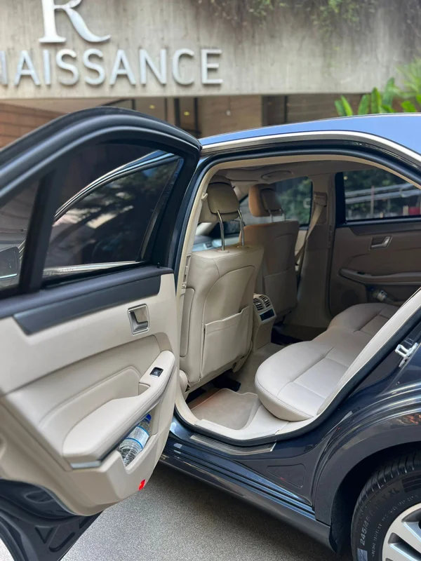 Mercedes-Benz Sedan Executivo - Imagem 4