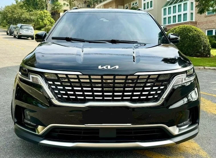 Kia Carnival Executive 7 Lugares - Imagem 4