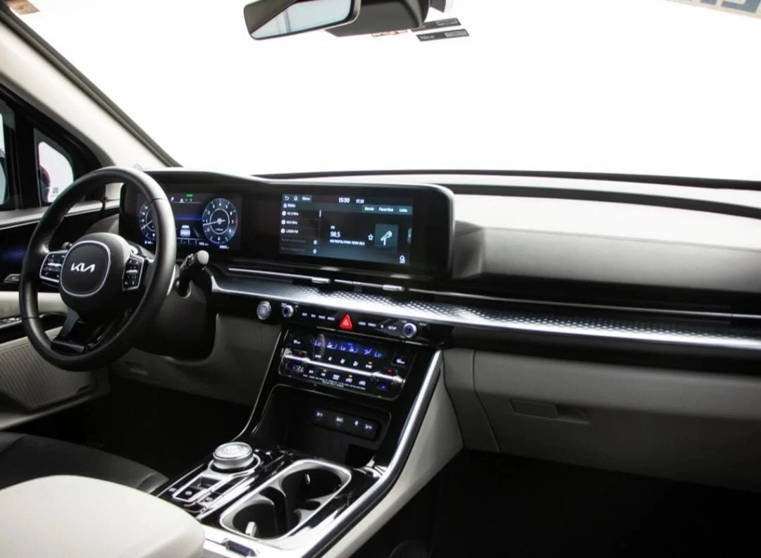 Kia Carnival Executive 7 Lugares - Imagem 5