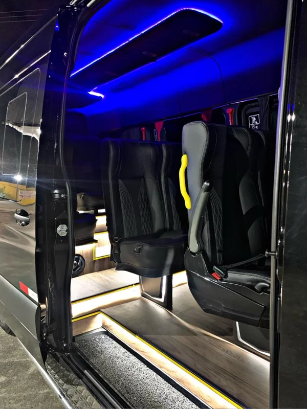 Mercedes-Benz Sprinter Executiva 18 Lugares - Imagem 4